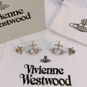 Vivienne Westwood Saturn Orb Studs Earrings - Silver